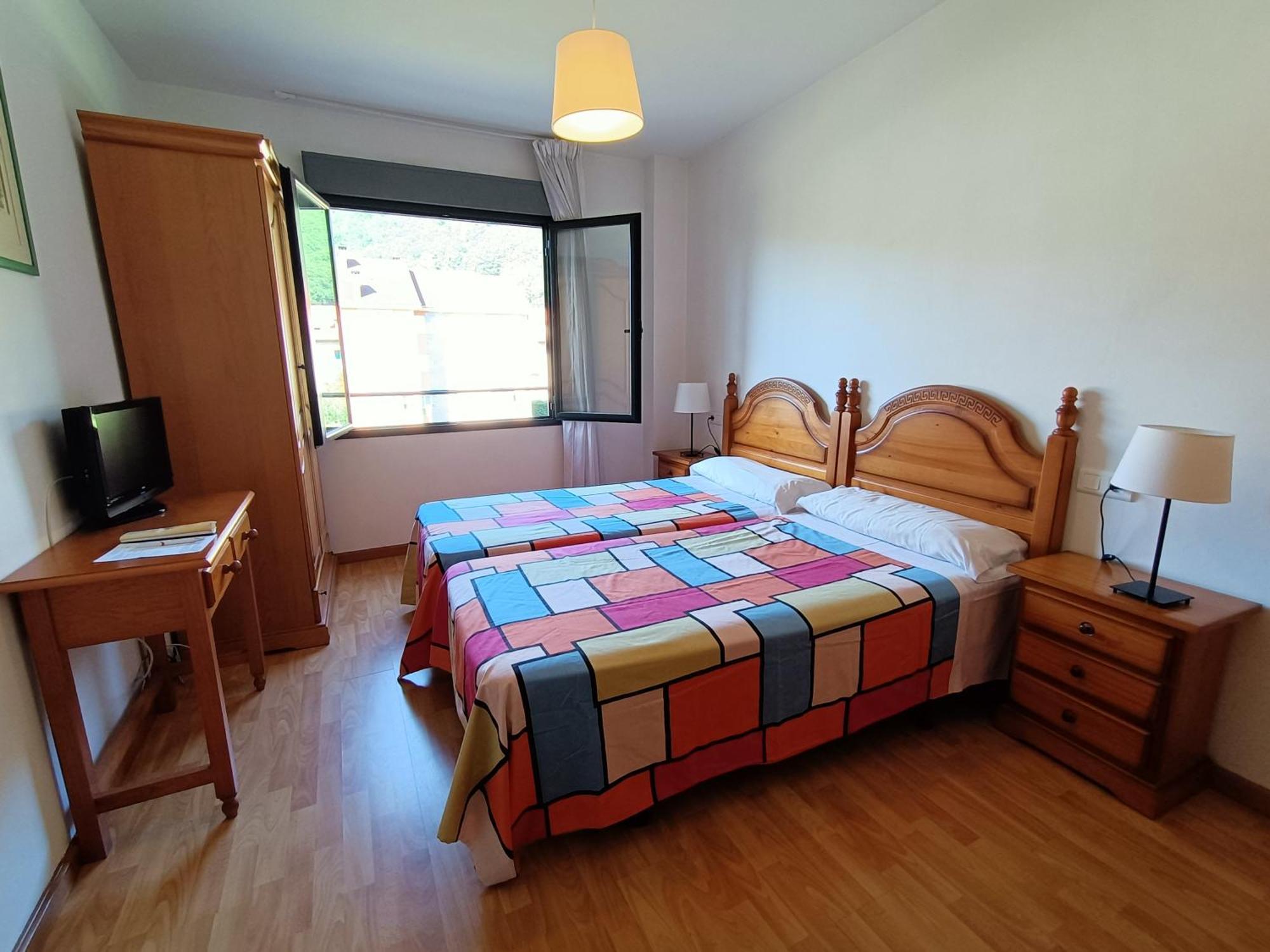 Pension Paseo Real Cangas de Onis Exterior photo